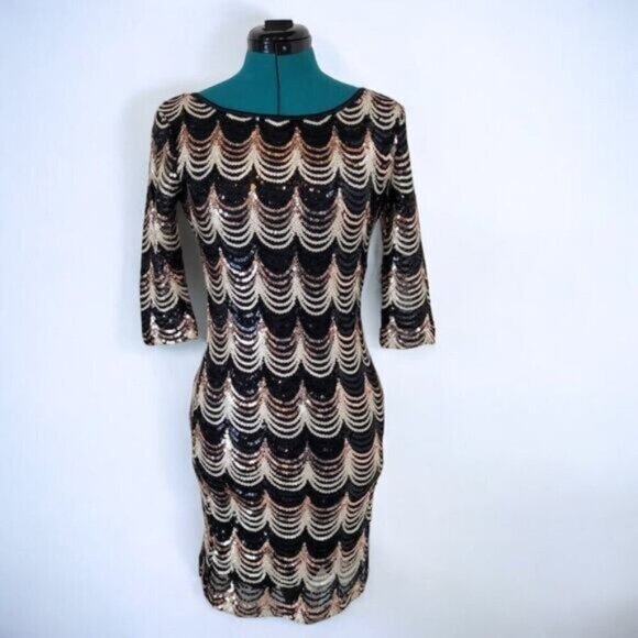 Crystal Doll by Dolls Kill Juniors' Sequined Bodycon Dress - Size Large - Picture 2 of 10